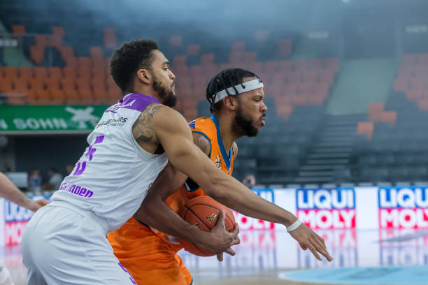 让比赛走势 让比赛走势