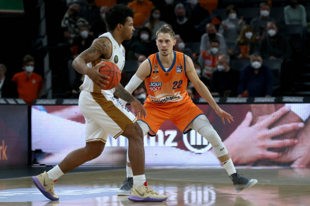 进一步削弱 进一步削弱