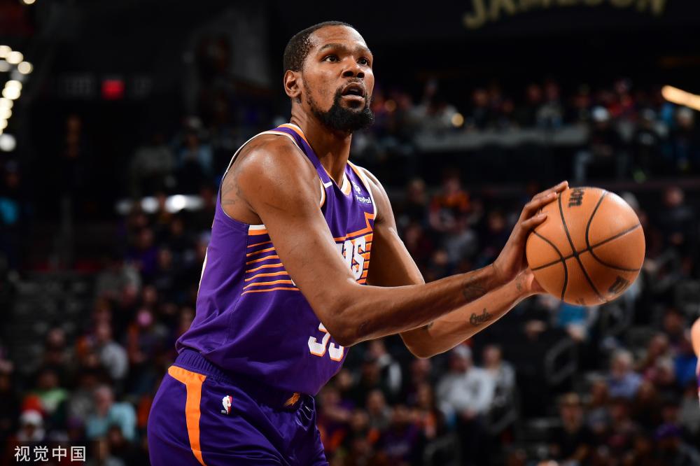 凭借出色的 凭借出色的